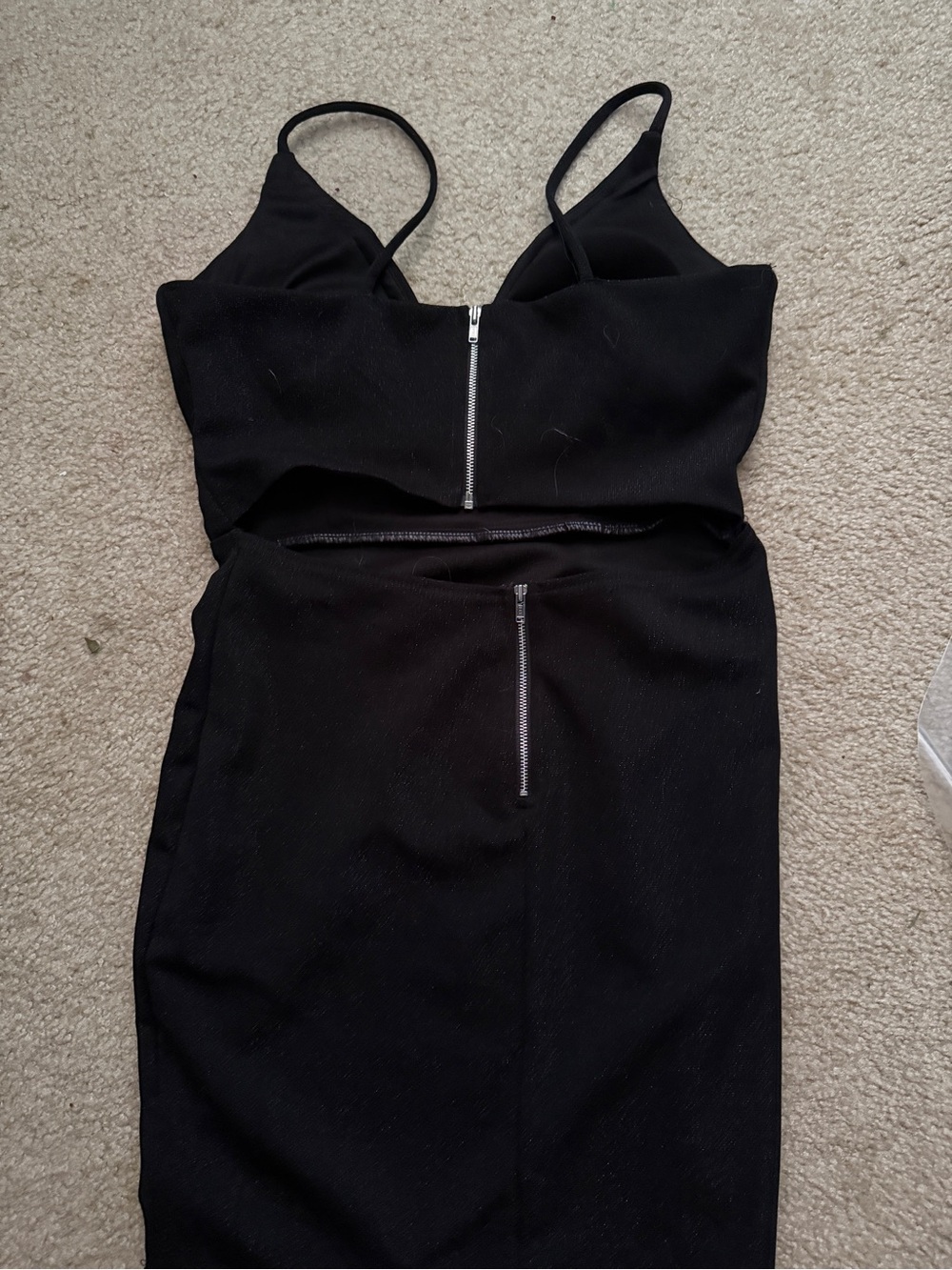 Black Two-Piece Bodycon Dress with Zipper Detail